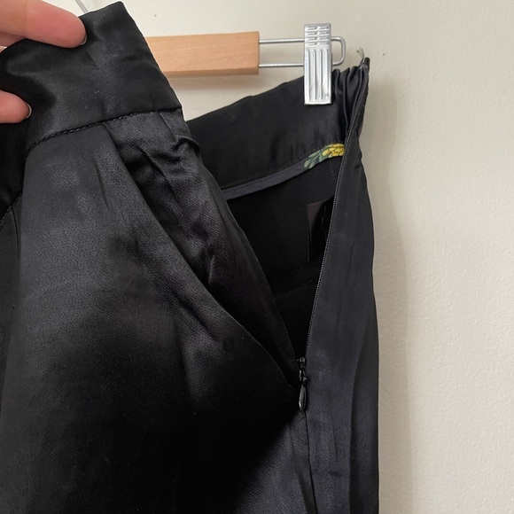 Anthropologie Black satin trouser pants with belt size 10 NWOT - Picture 4 of 8